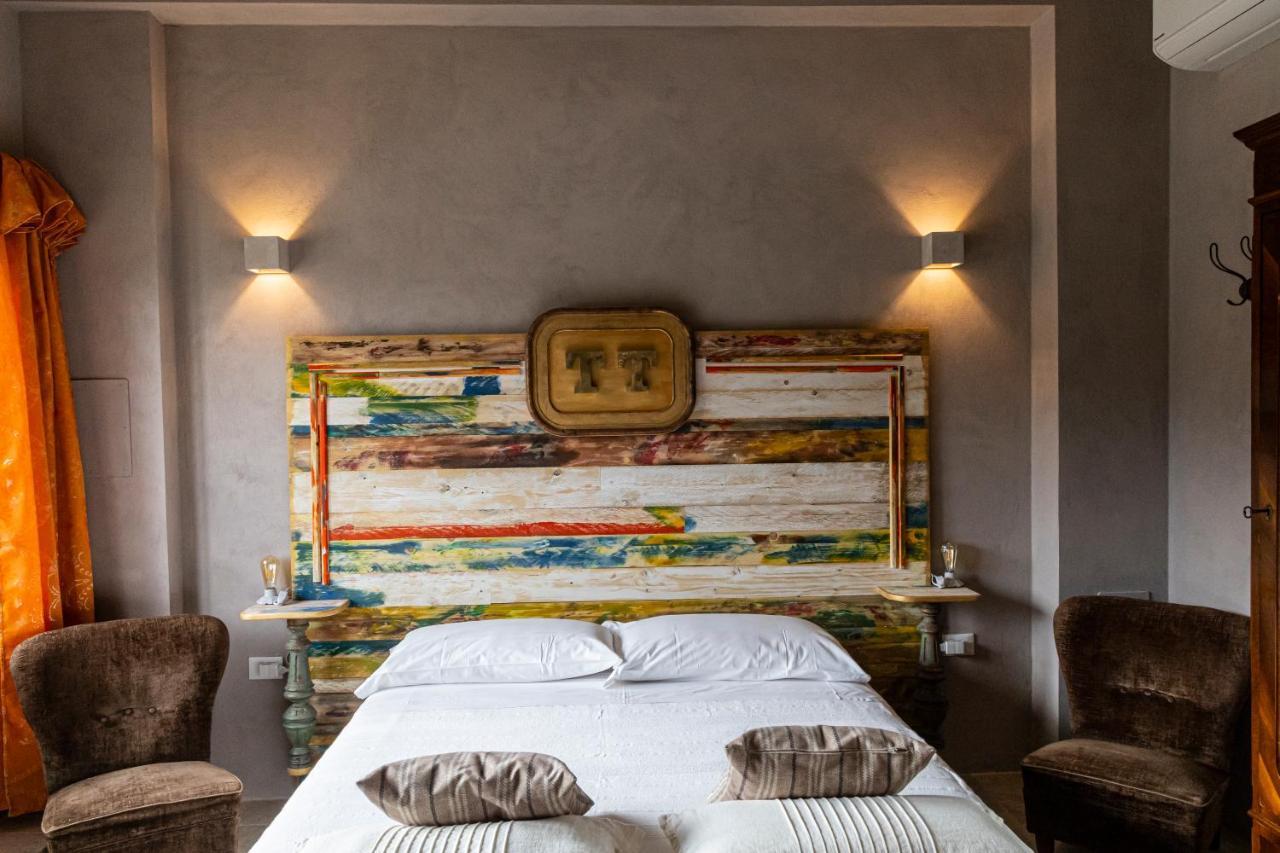 Tuttaterra Guest House Serra San Quirico Eksteriør bilde