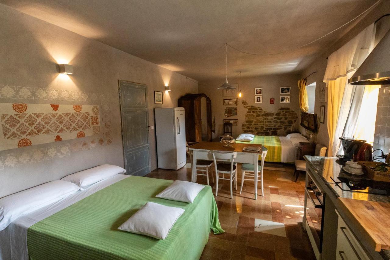 Tuttaterra Guest House Serra San Quirico Eksteriør bilde