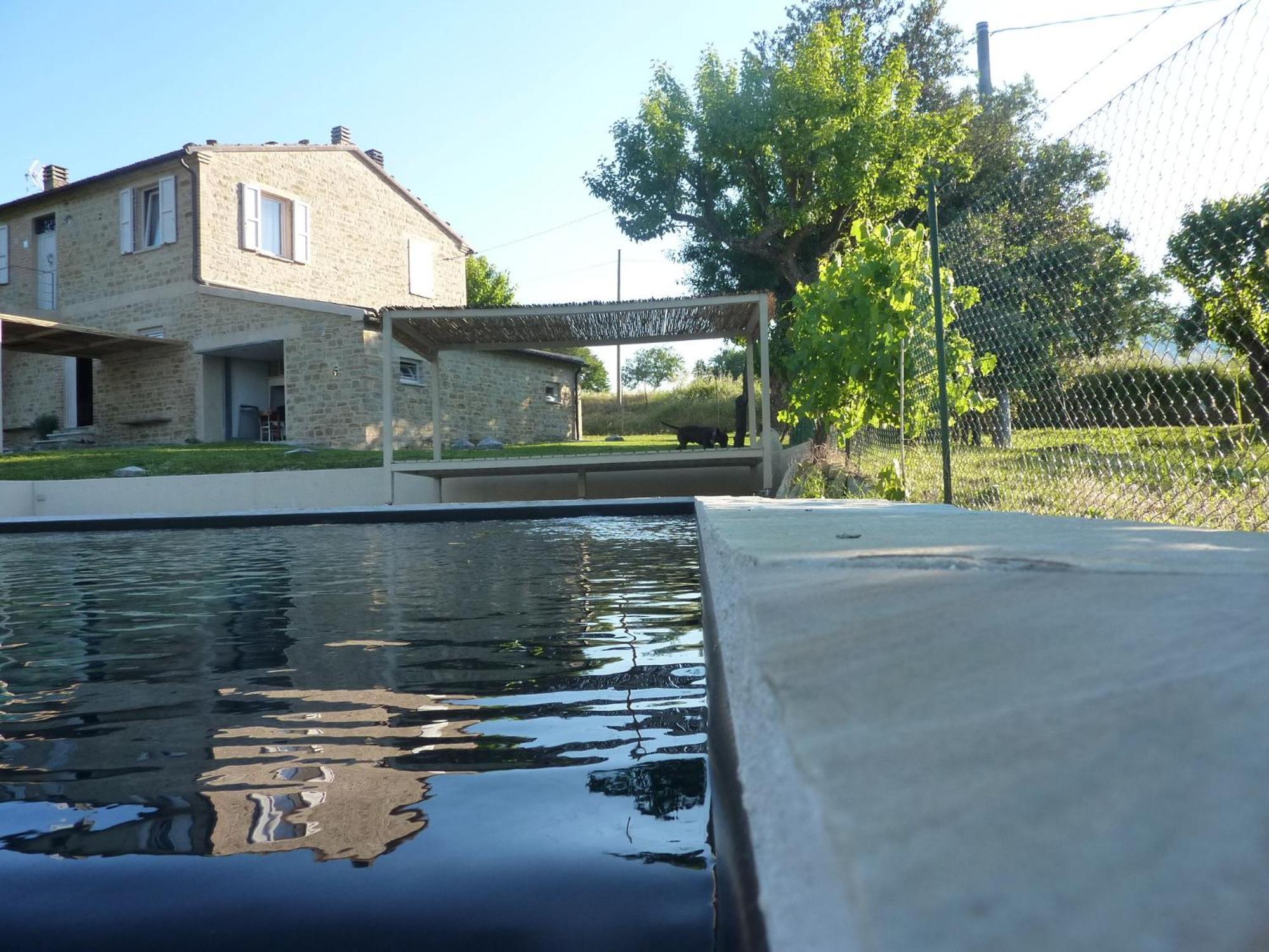 Tuttaterra Guest House Serra San Quirico Eksteriør bilde