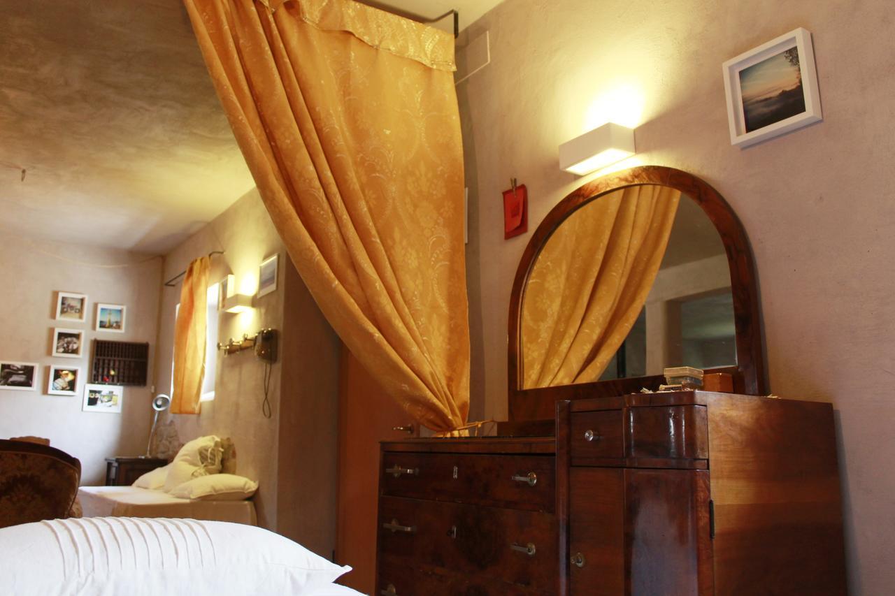 Tuttaterra Guest House Serra San Quirico Eksteriør bilde